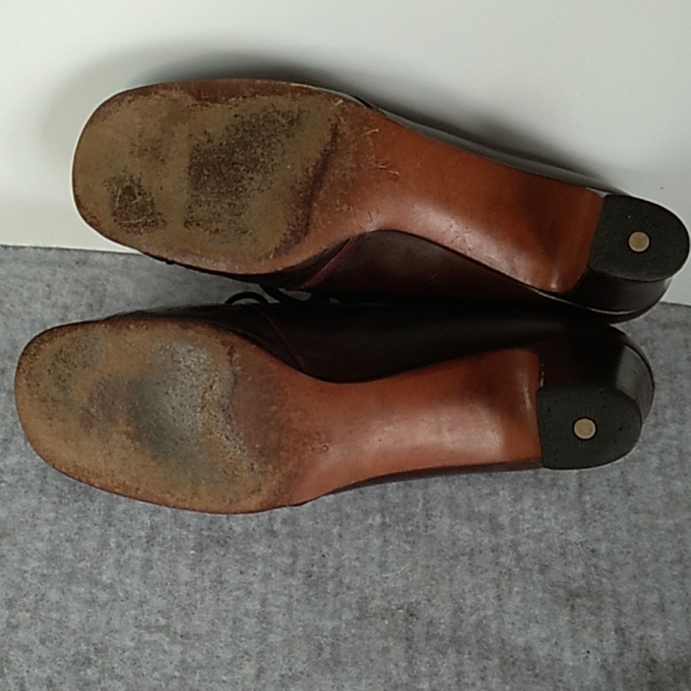 Vintage 1960s Lady Mcguire two Tone brown heels - Picture 8 of 9